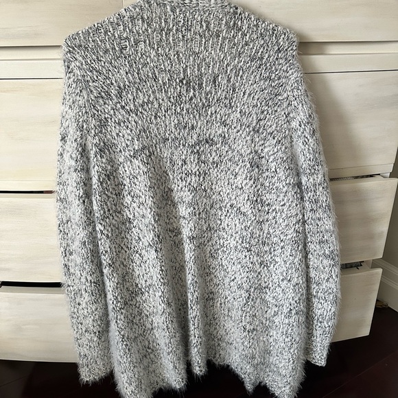 Soft fluffy cardigan - Picture 4 of 5